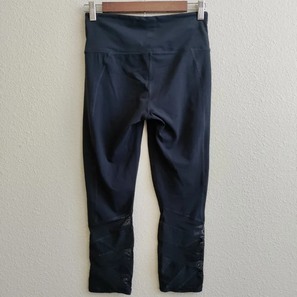 Athleta | Mantra High Rise Capri Mesh Panels Pants Size S - Picture 5 of 16